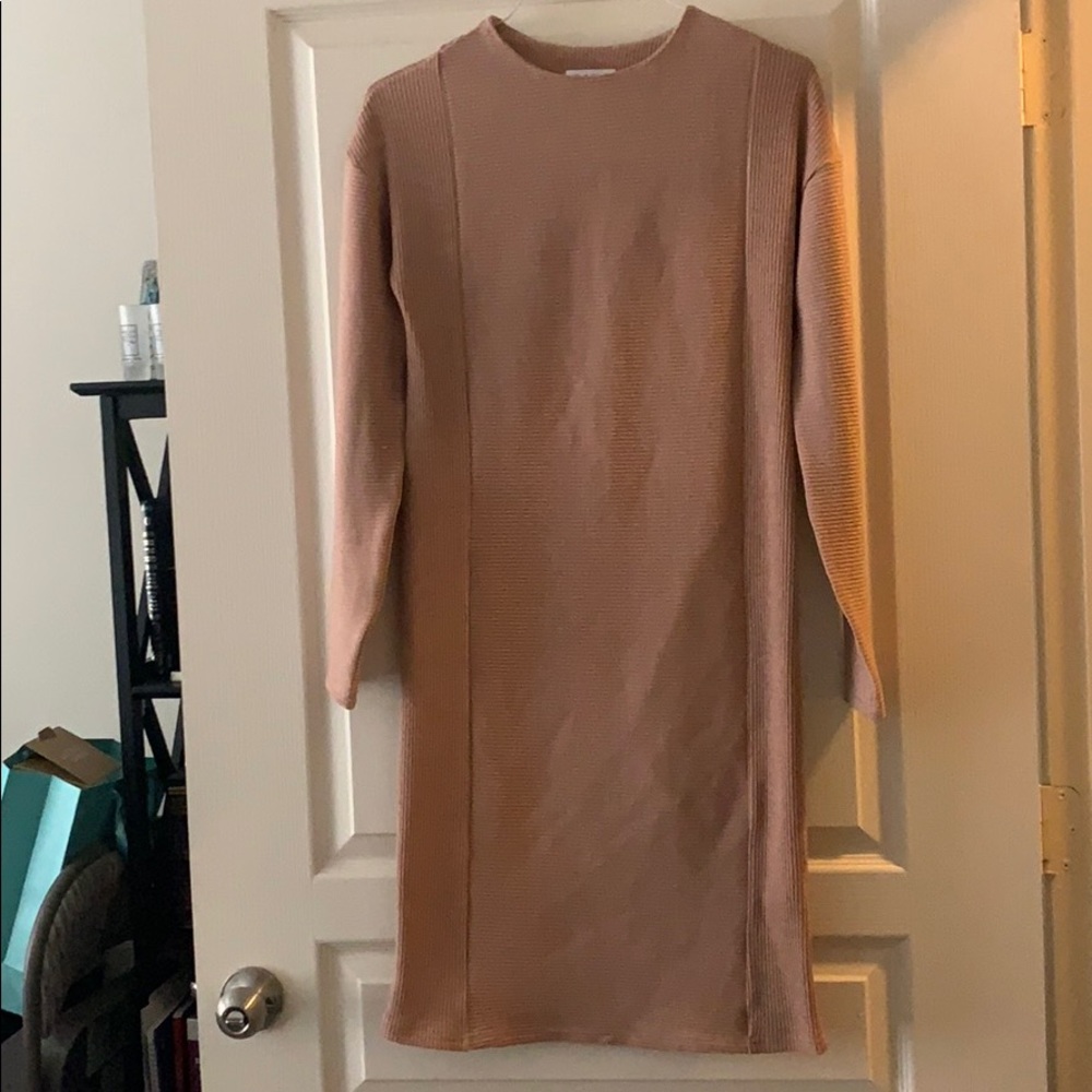 SWEATER DRESS IN GREAT CONDITION!!